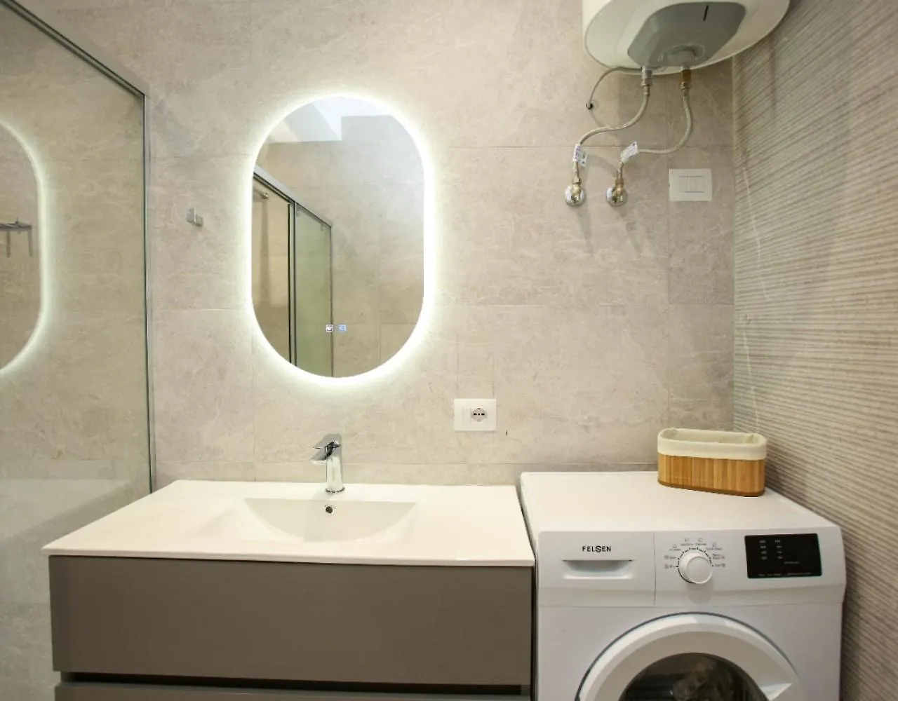Gledors Luxury Apartments Vlore 0*,